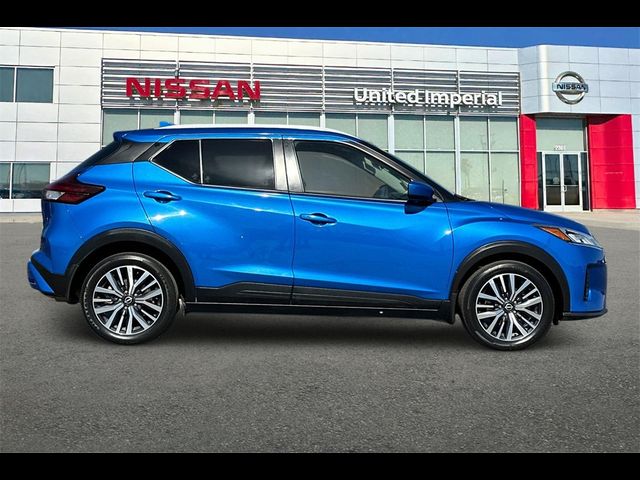 2022 Nissan Kicks SV