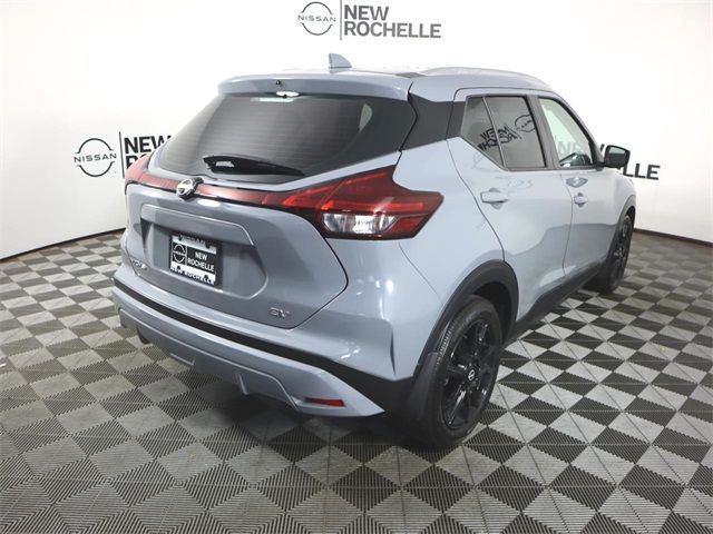 2022 Nissan Kicks SV