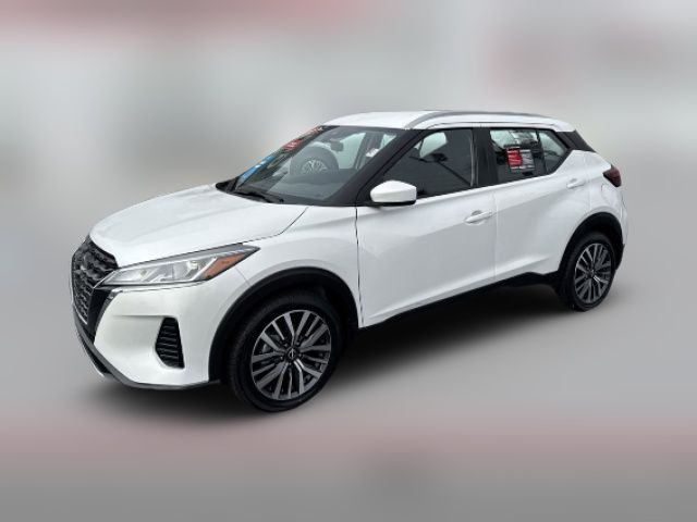 2022 Nissan Kicks SV