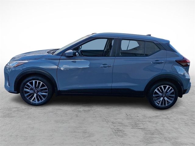 2022 Nissan Kicks SV