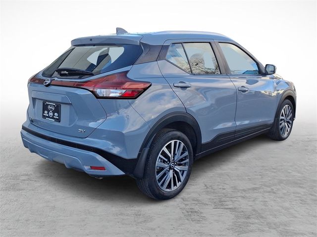 2022 Nissan Kicks SV