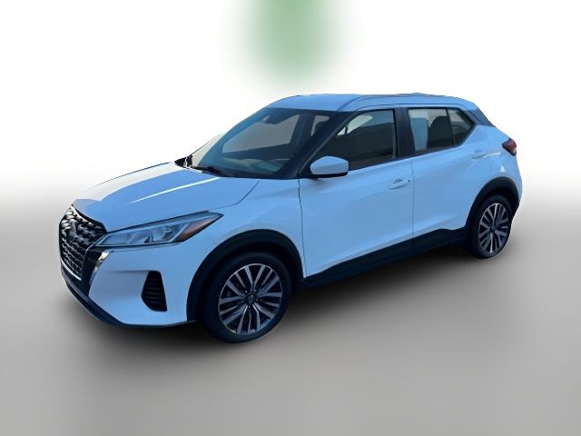 2022 Nissan Kicks SV