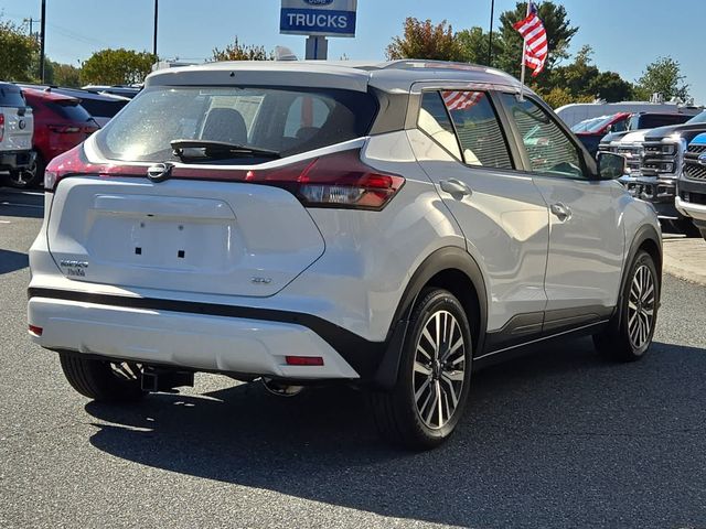 2022 Nissan Kicks SV