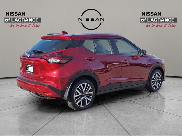 2022 Nissan Kicks SV