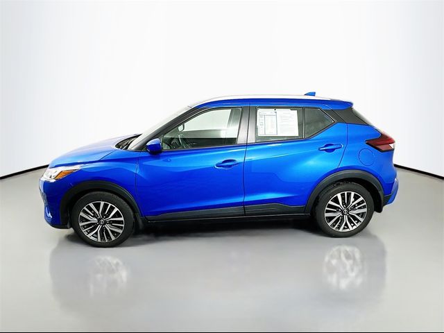 2022 Nissan Kicks SV