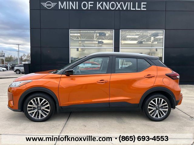 2022 Nissan Kicks SV