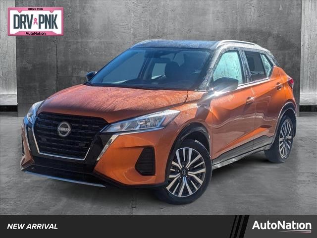 2022 Nissan Kicks SV