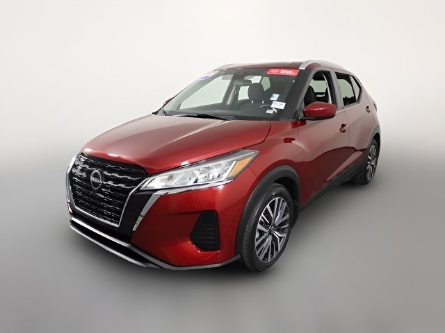 2022 Nissan Kicks SV