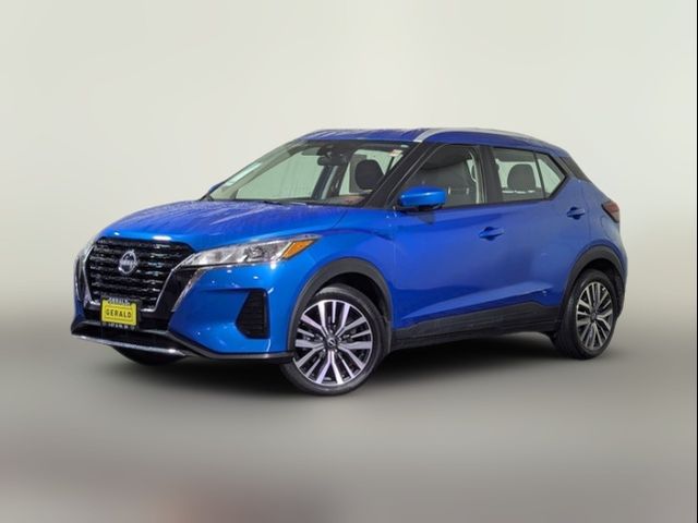 2022 Nissan Kicks SV