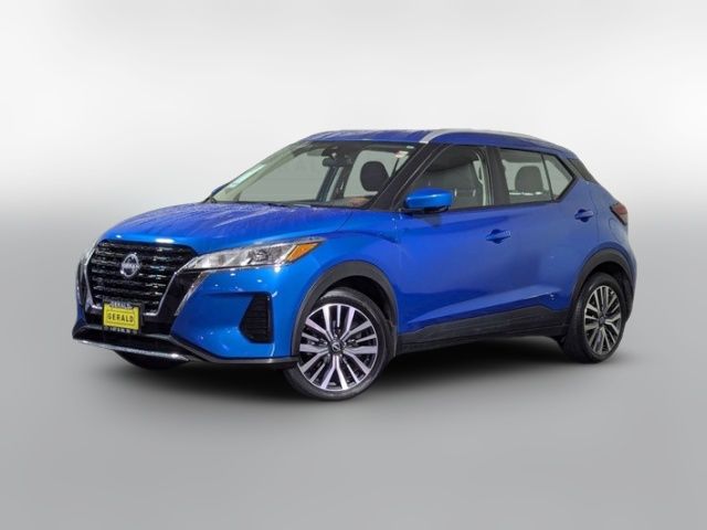 2022 Nissan Kicks SV