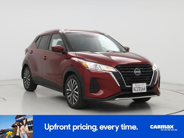 2022 Nissan Kicks SV