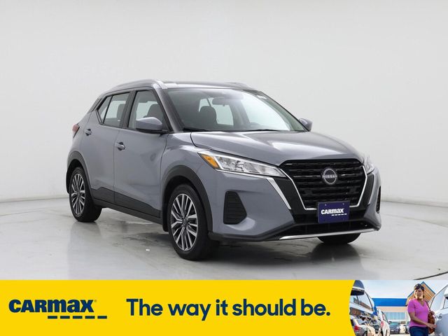 2022 Nissan Kicks SV