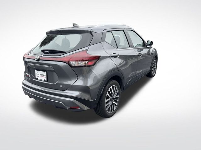 2022 Nissan Kicks SV