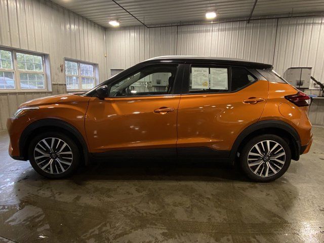 2022 Nissan Kicks SV