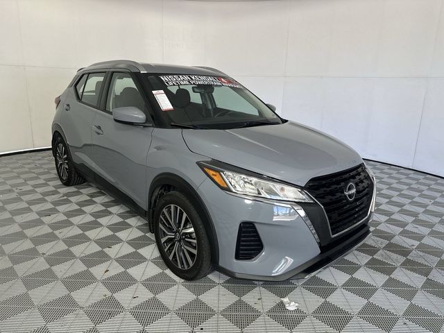 2022 Nissan Kicks SV