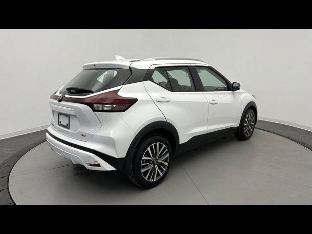 2022 Nissan Kicks SV