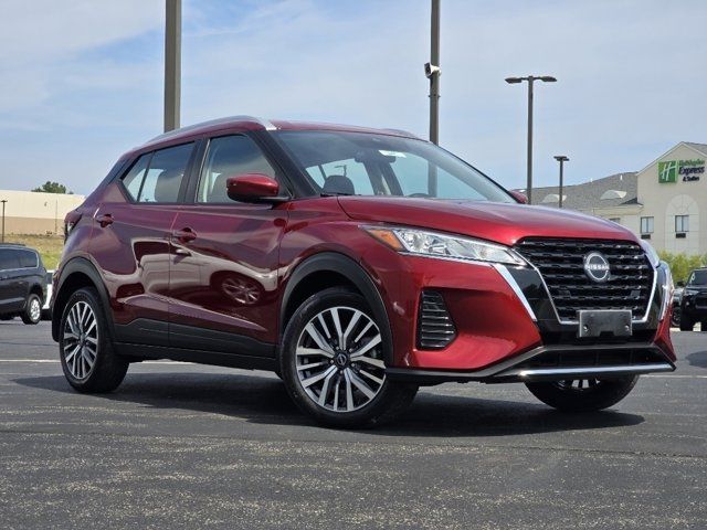 2022 Nissan Kicks SV