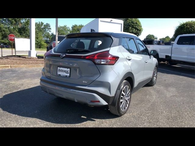 2022 Nissan Kicks SV