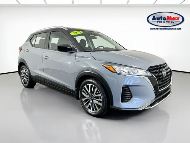 2022 Nissan Kicks SV