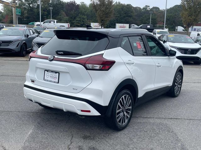 2022 Nissan Kicks SV