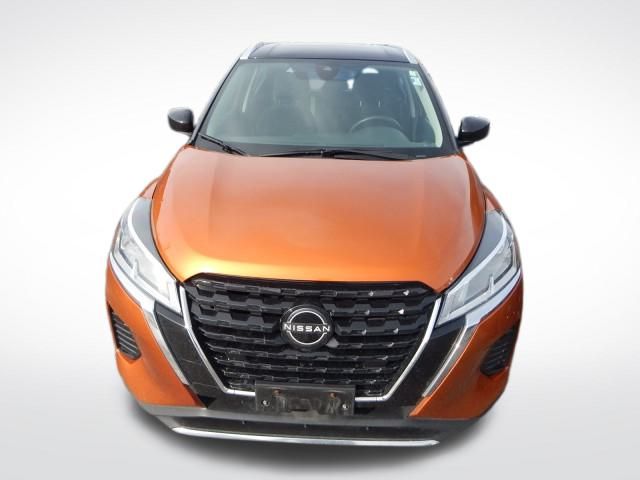 2022 Nissan Kicks SV