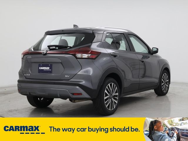 2022 Nissan Kicks SV