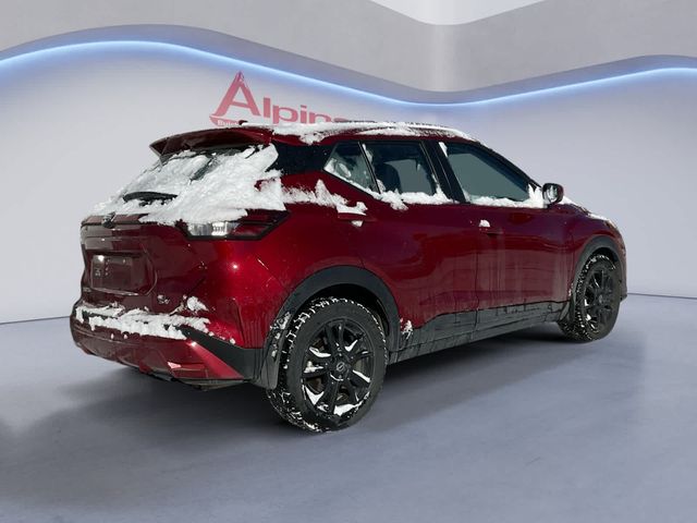 2022 Nissan Kicks SV