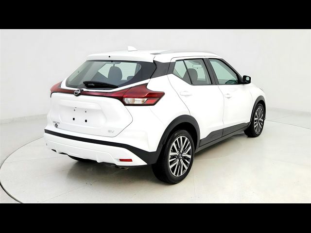 2022 Nissan Kicks SV