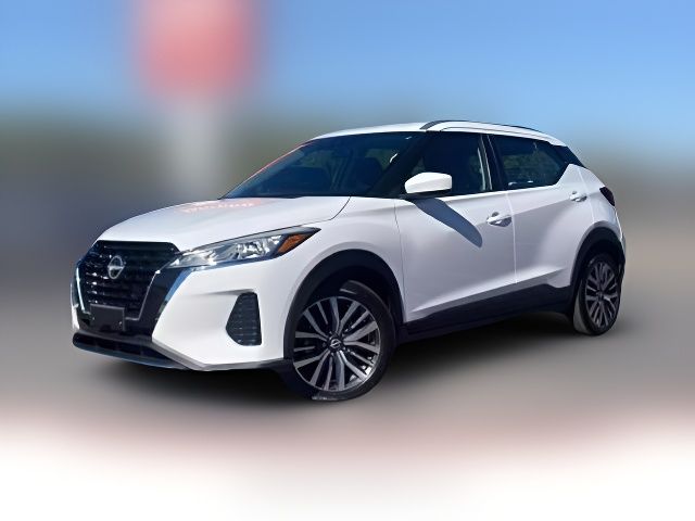 2022 Nissan Kicks SV