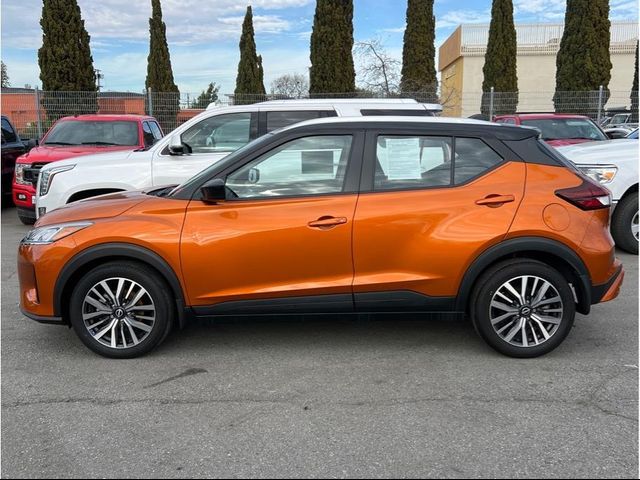 2022 Nissan Kicks SV