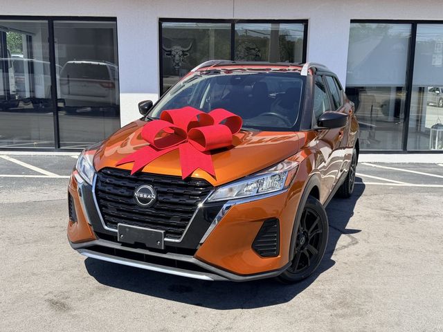 2022 Nissan Kicks SV