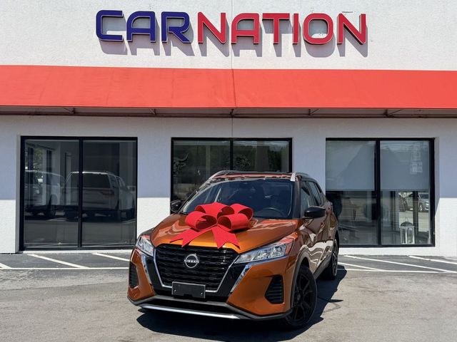 2022 Nissan Kicks SV