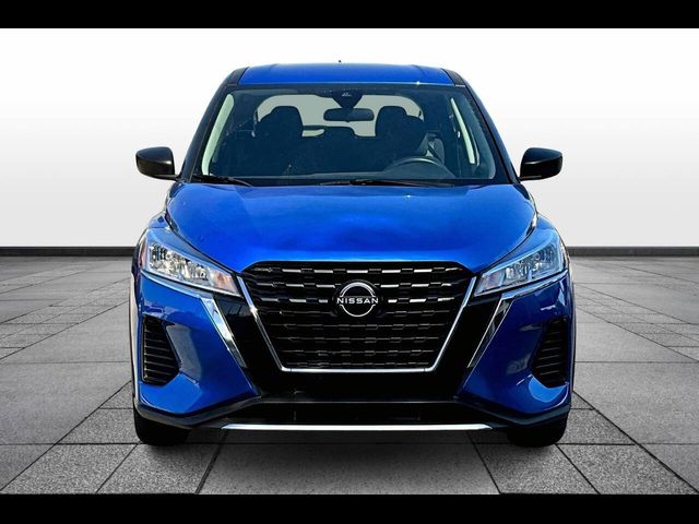 2022 Nissan Kicks S