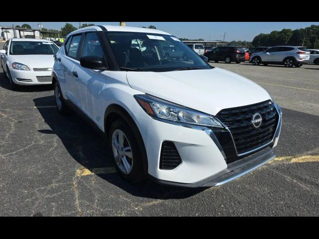 2022 Nissan Kicks S