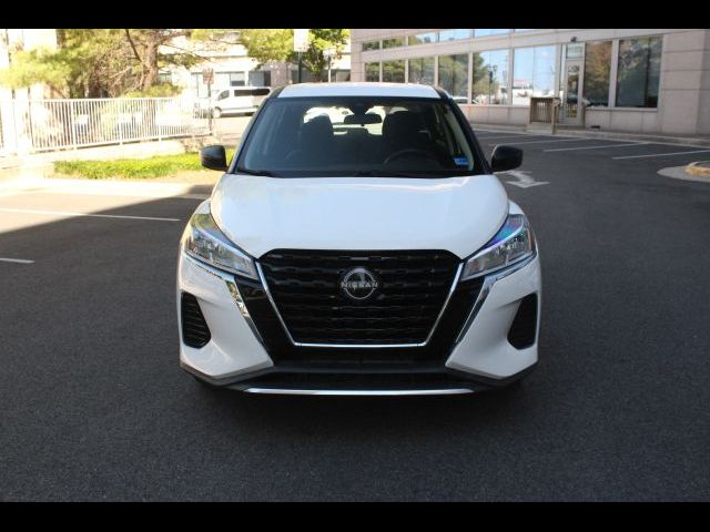 2022 Nissan Kicks S
