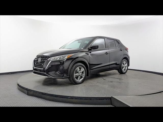 2022 Nissan Kicks S