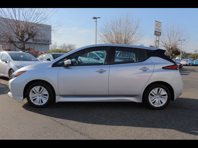 2022 Nissan Leaf S