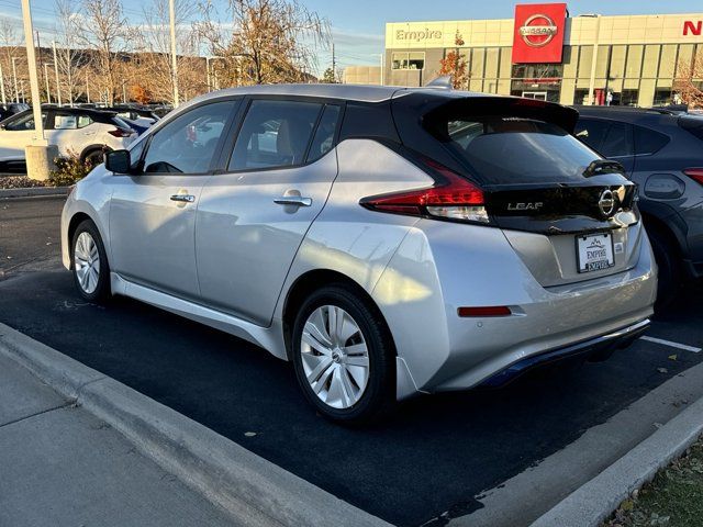 2022 Nissan Leaf S