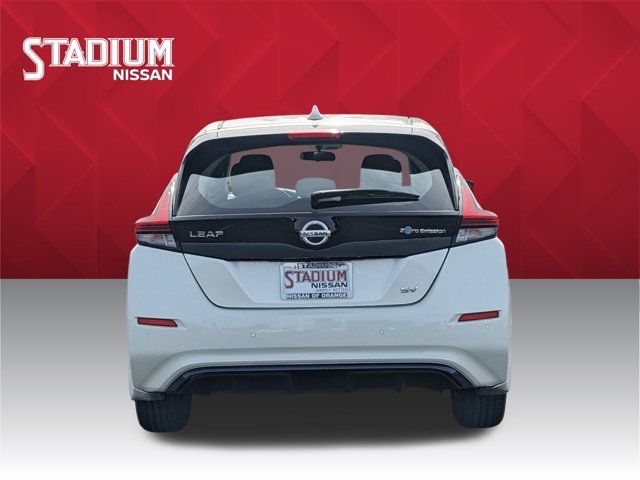 2022 Nissan Leaf SV