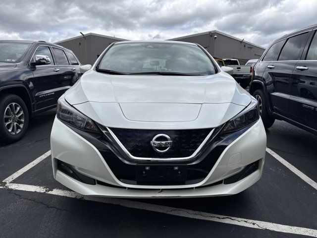2022 Nissan Leaf SV