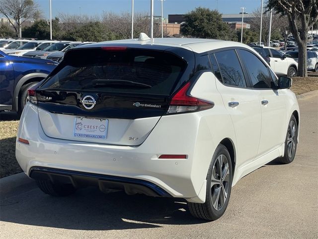 2022 Nissan Leaf SV