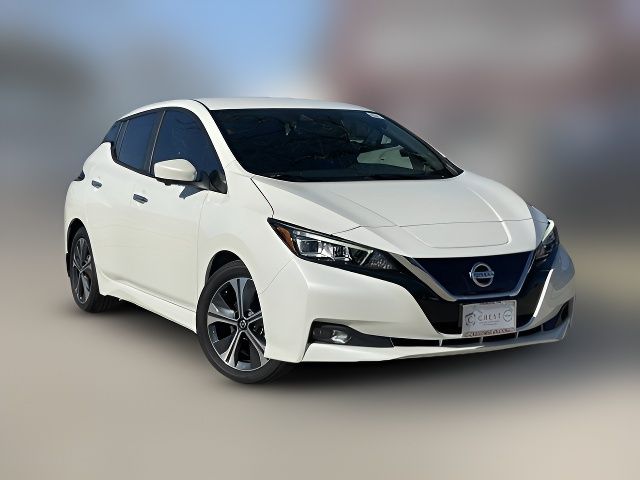 2022 Nissan Leaf SV