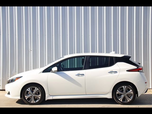 2022 Nissan Leaf SV