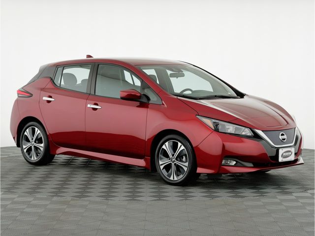 2022 Nissan Leaf SV