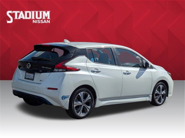 2022 Nissan Leaf SV