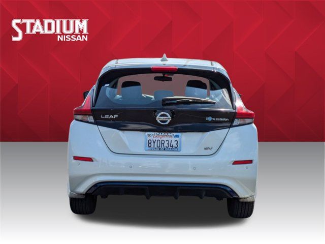 2022 Nissan Leaf SV