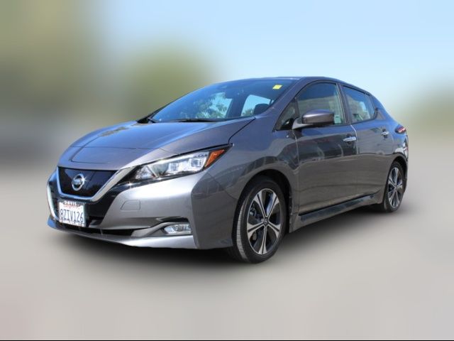 2022 Nissan Leaf SV