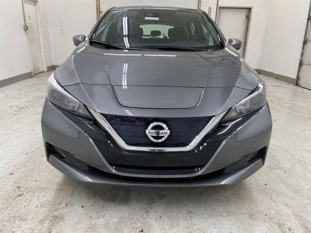 2022 Nissan Leaf SV