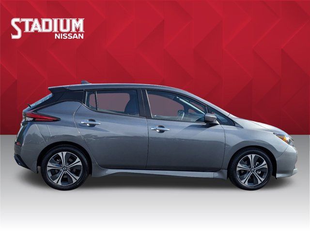 2022 Nissan Leaf SV