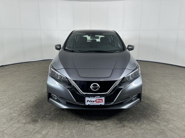 2022 Nissan Leaf SV